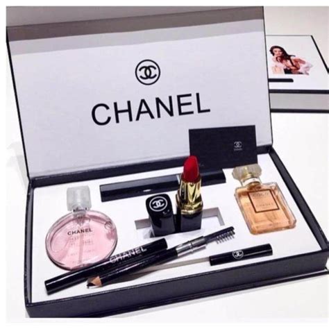 cosmética chanel|where to buy Chanel cosmetics.